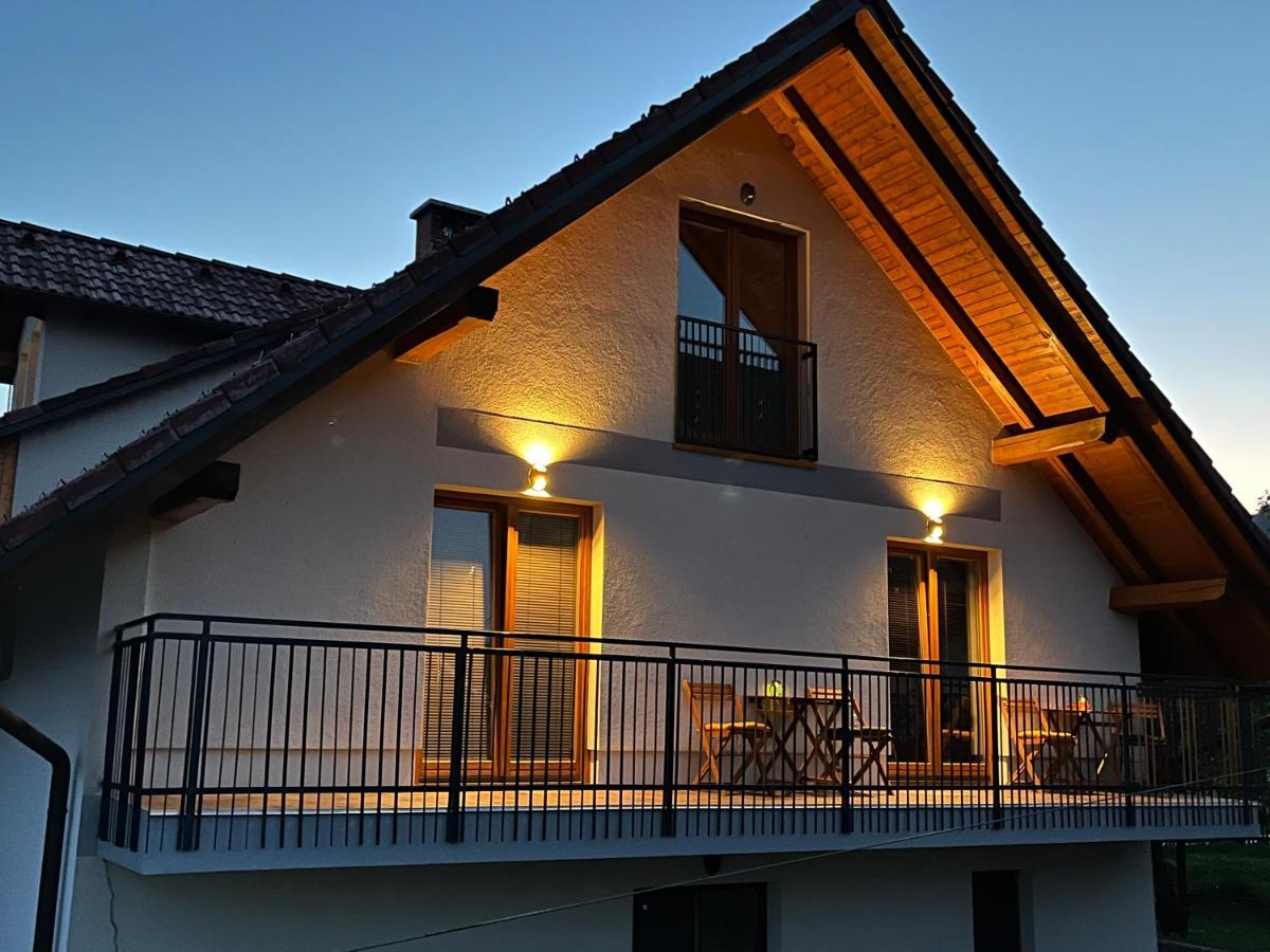 Apartma Ela Zgornje Gorje Buitenkant foto